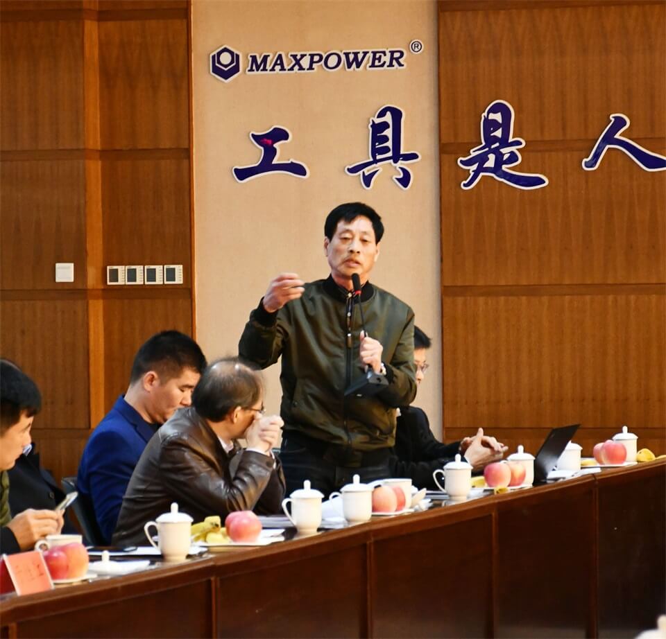 全国工具五金标准化分技术委员会换届大会在尊龙凯时集团举行(图8)